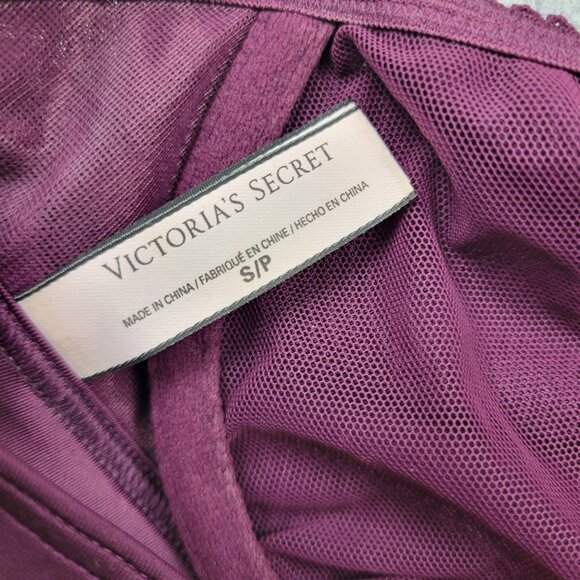 Victoria's Secret Size Small‎ High Neck Lace Bralette Burgundy Red Lace Shimmer - Picture 12 of 16